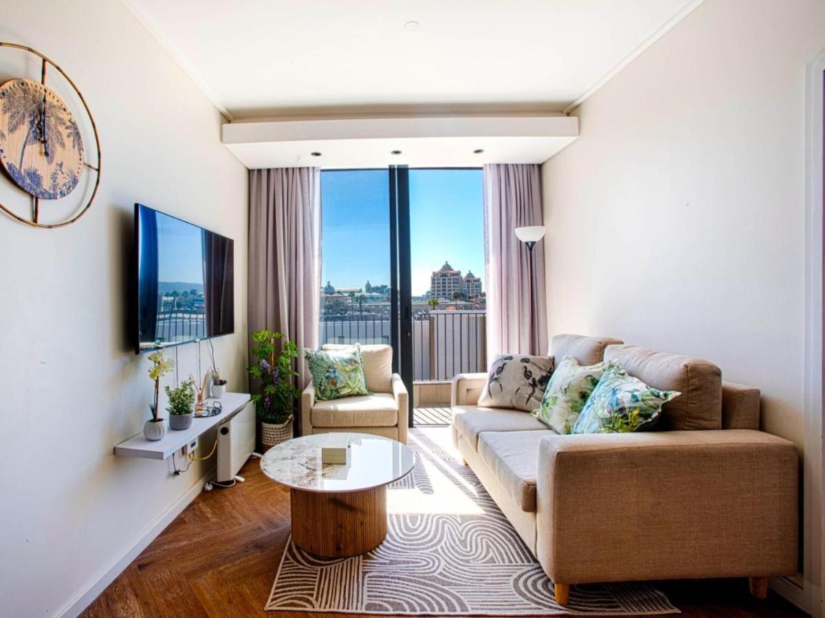 On Park Century City - 3