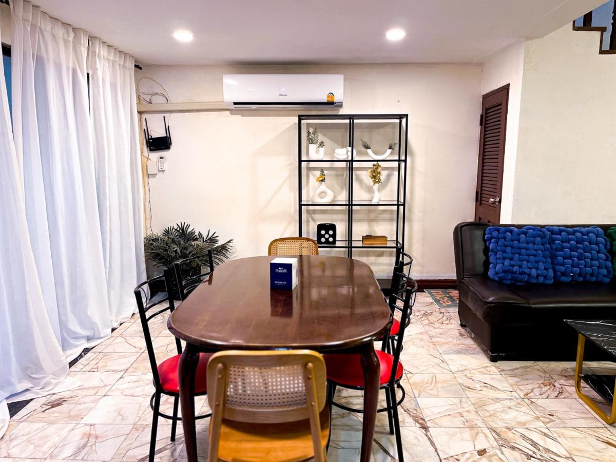 4BR 10PAX Ensuite Near EmQuartier Emporium Emsphere - 4