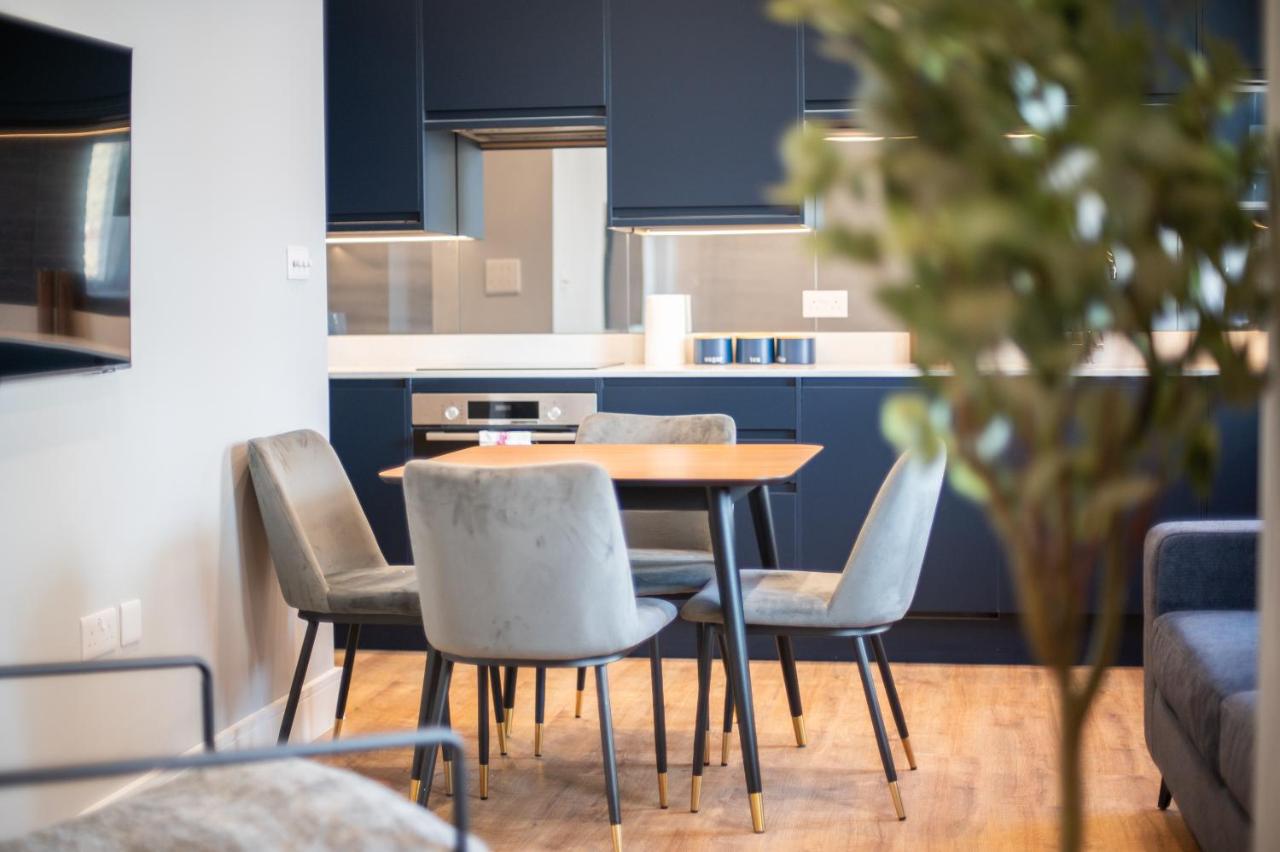 Stylish 2 Bed Flat in Islington US74 - 4