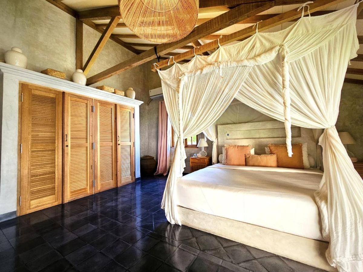 Villa Hibou - New Tropical Luxury 2BR near Canggu - 2