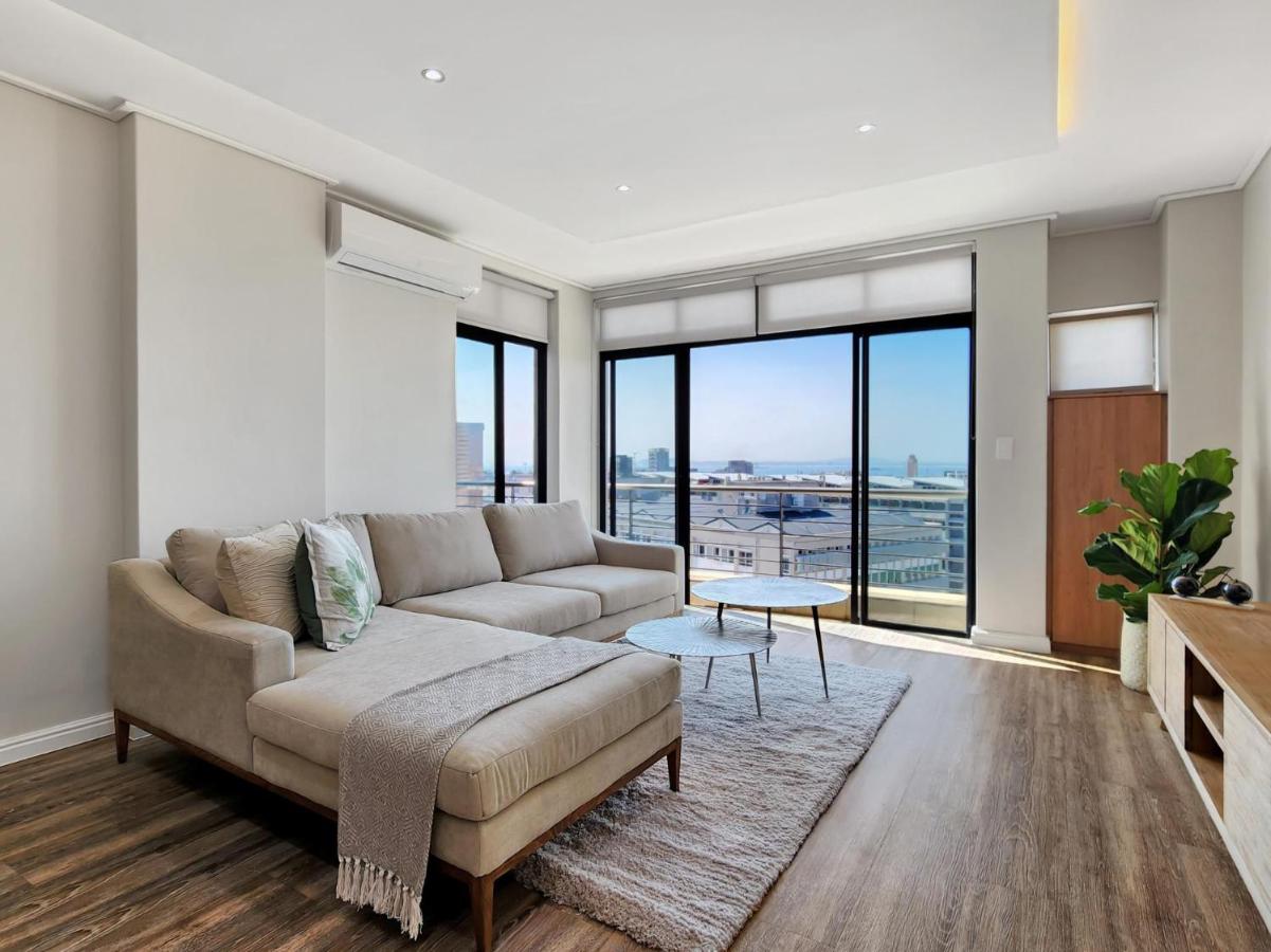 2-Bed De Waterkant Apartment with Balcony Pool - 5