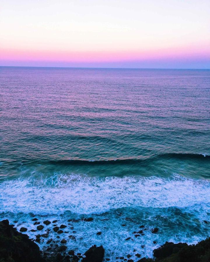 Beach: Magnetic Sand Hotel