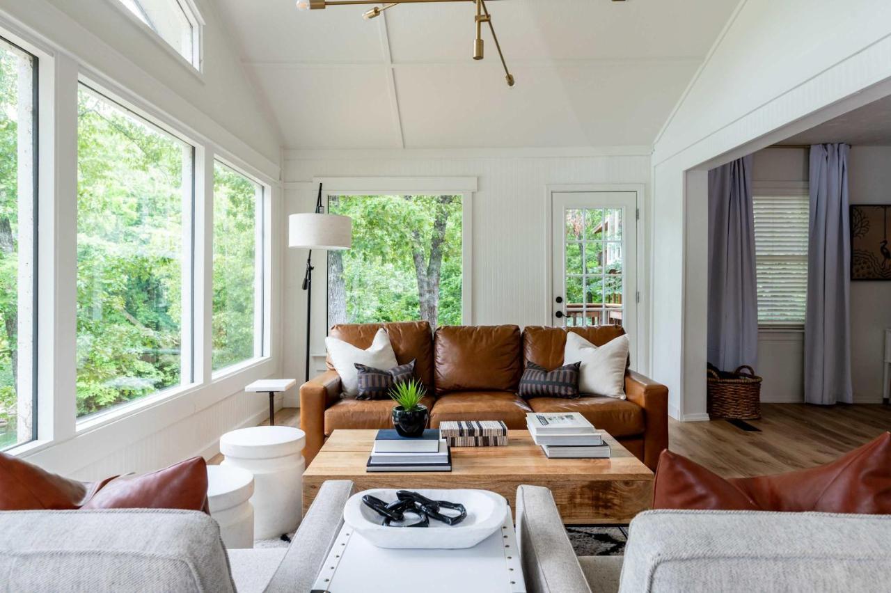 Heron House-ON Lake Avalon — photo 9