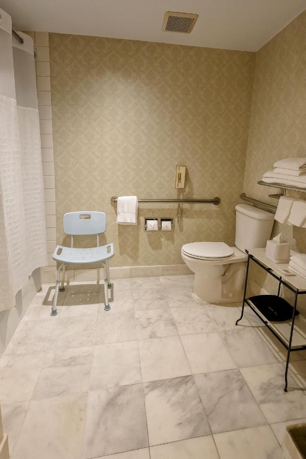 Carlyle Hotel — photo 15