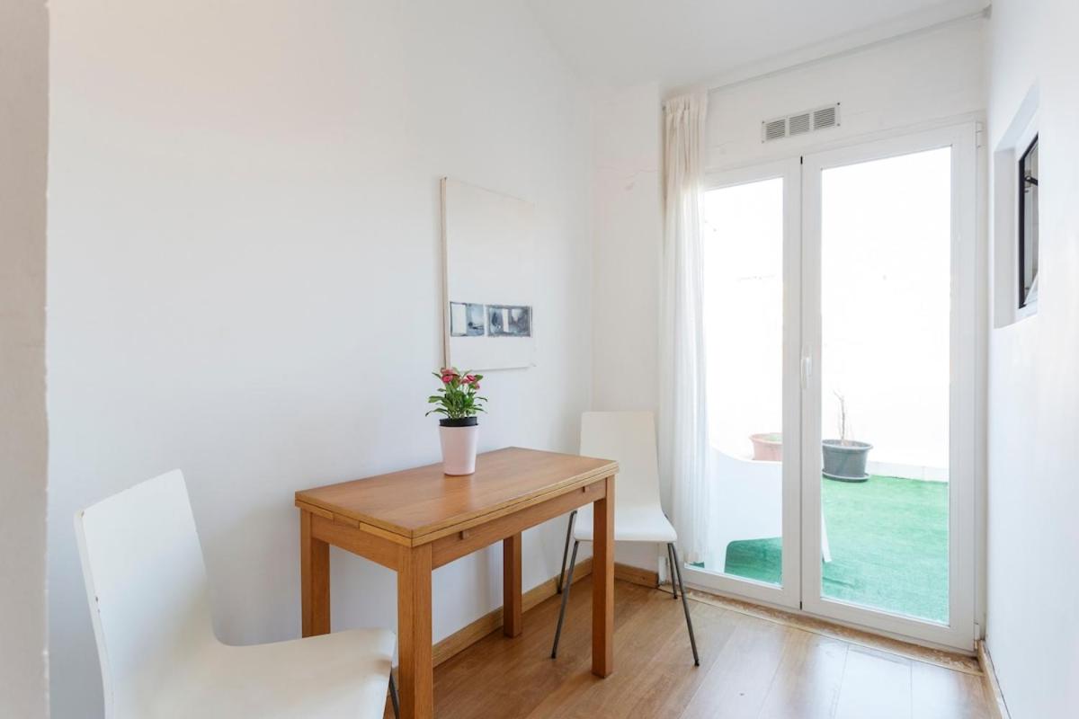 Terrace in historical neighborhood with view - 4