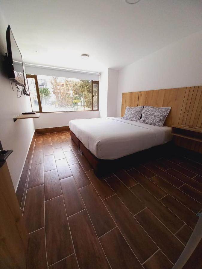 Aw Hotel Ariston Embassy - 2