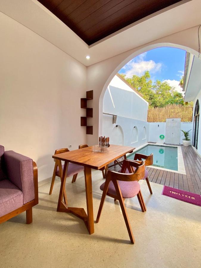 Amethyst Villa Jimbaran - 4