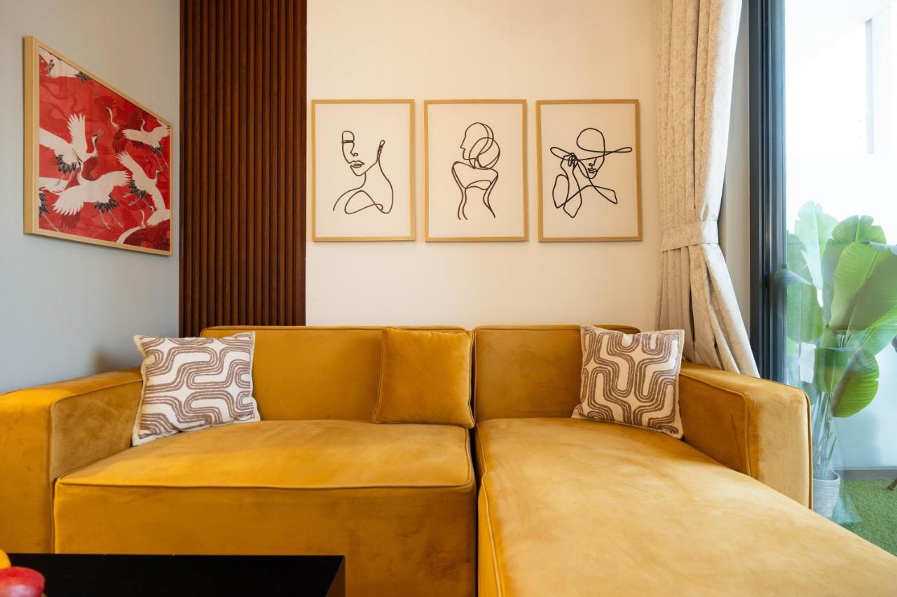 Stylish 1-Bedroom with Lake View in Business Bay - 3