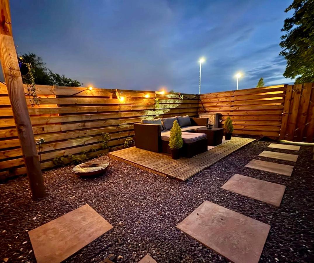 Wellness bungalow with jacuzzi &sauna&private garden near Amsterdam - 3