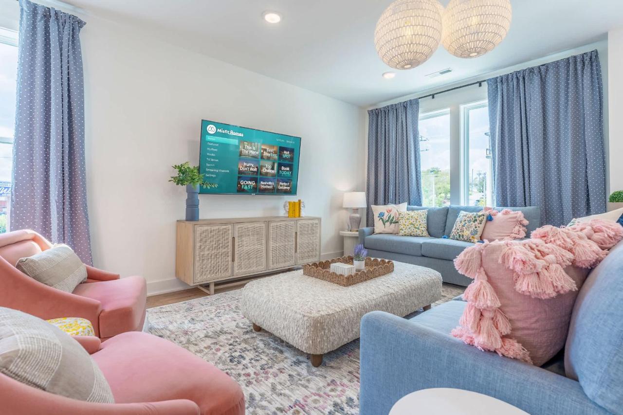 Luxe Group Stay with Hot Tub & Rooftop Lounge - 5