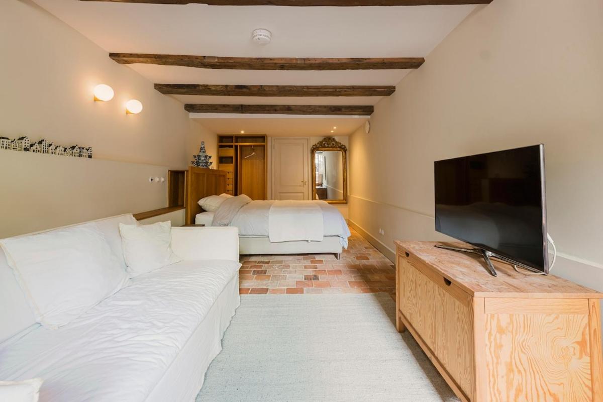Charming souterrain studio at Bloemgracht 30 - 4