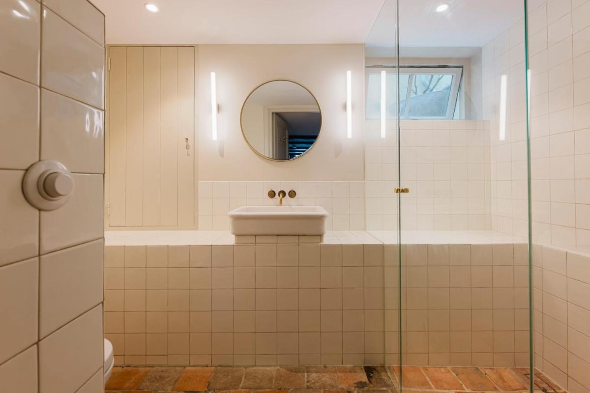 Charming souterrain studio at Bloemgracht 30 - 3