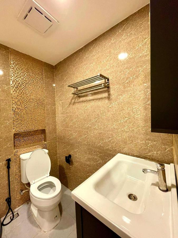 The Little Apartment - 5