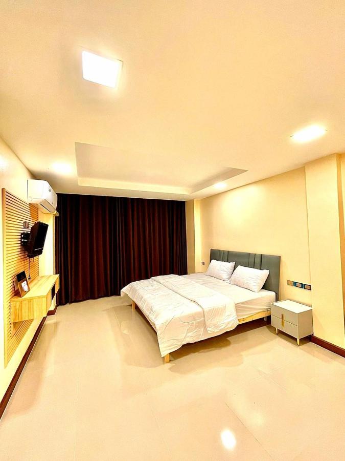 The Little Apartment - 3