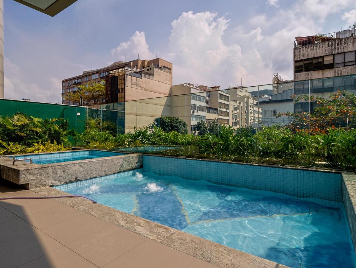 Charlie On The Sea Arpoador - 4