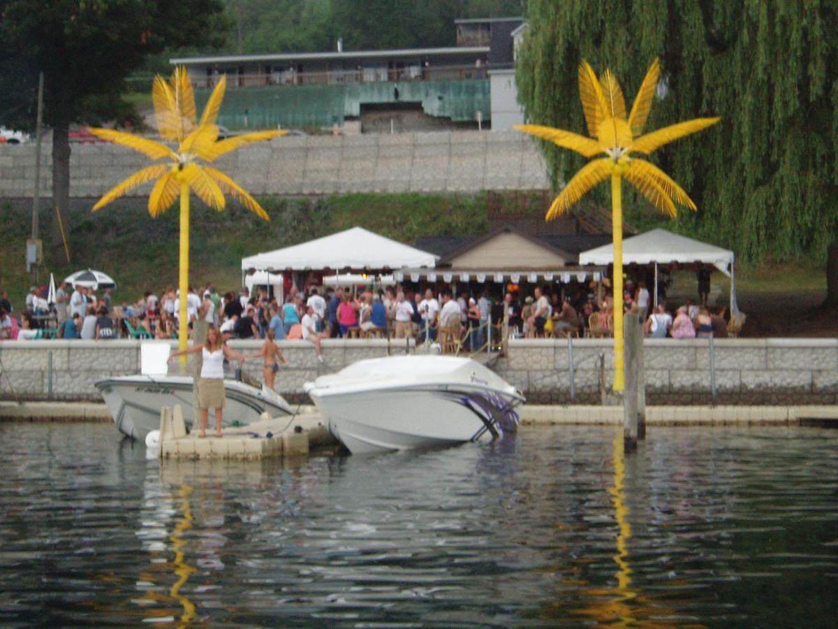 Anchor Inn & Marina — photo 10