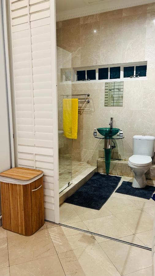 Central Top Floor Apartment - 5