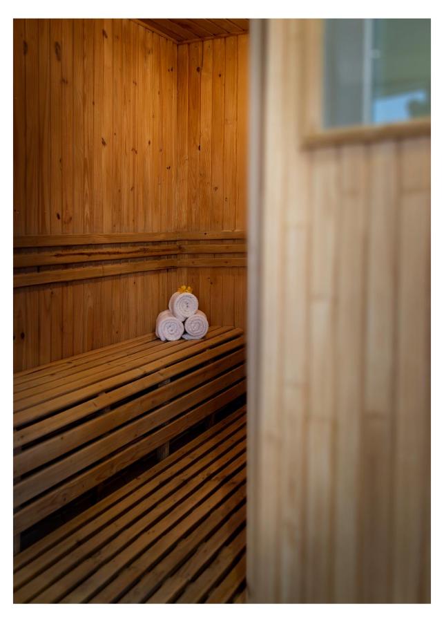 Casa Grande Suites photo