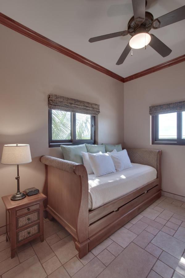 Coco Beach Resort photo