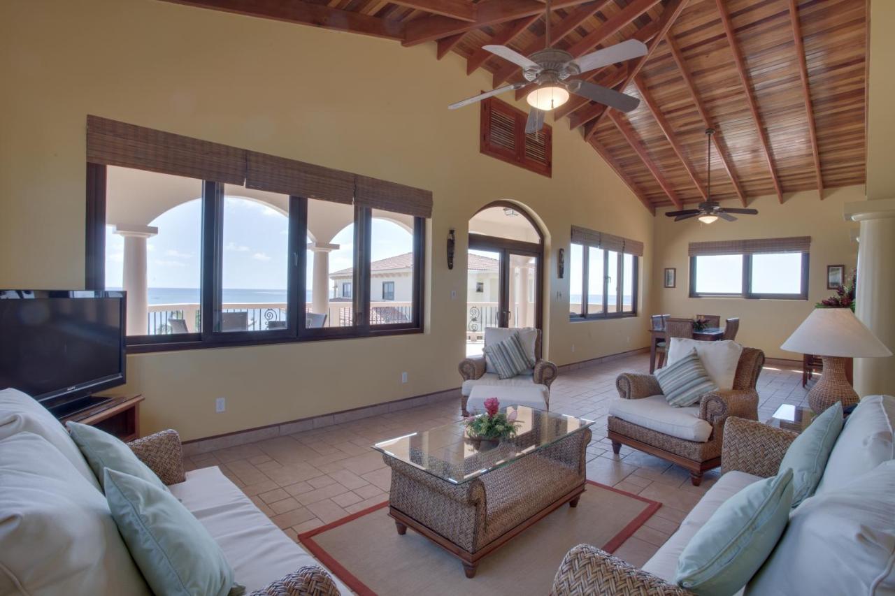 Coco Beach Resort photo