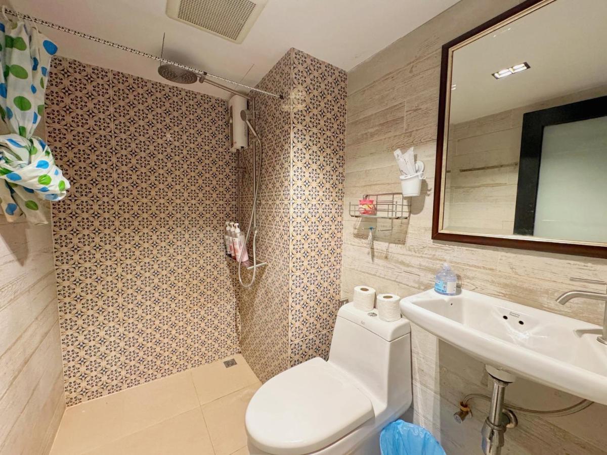 Central 1BR 50sqm Walk to BTS & Night Market - 3