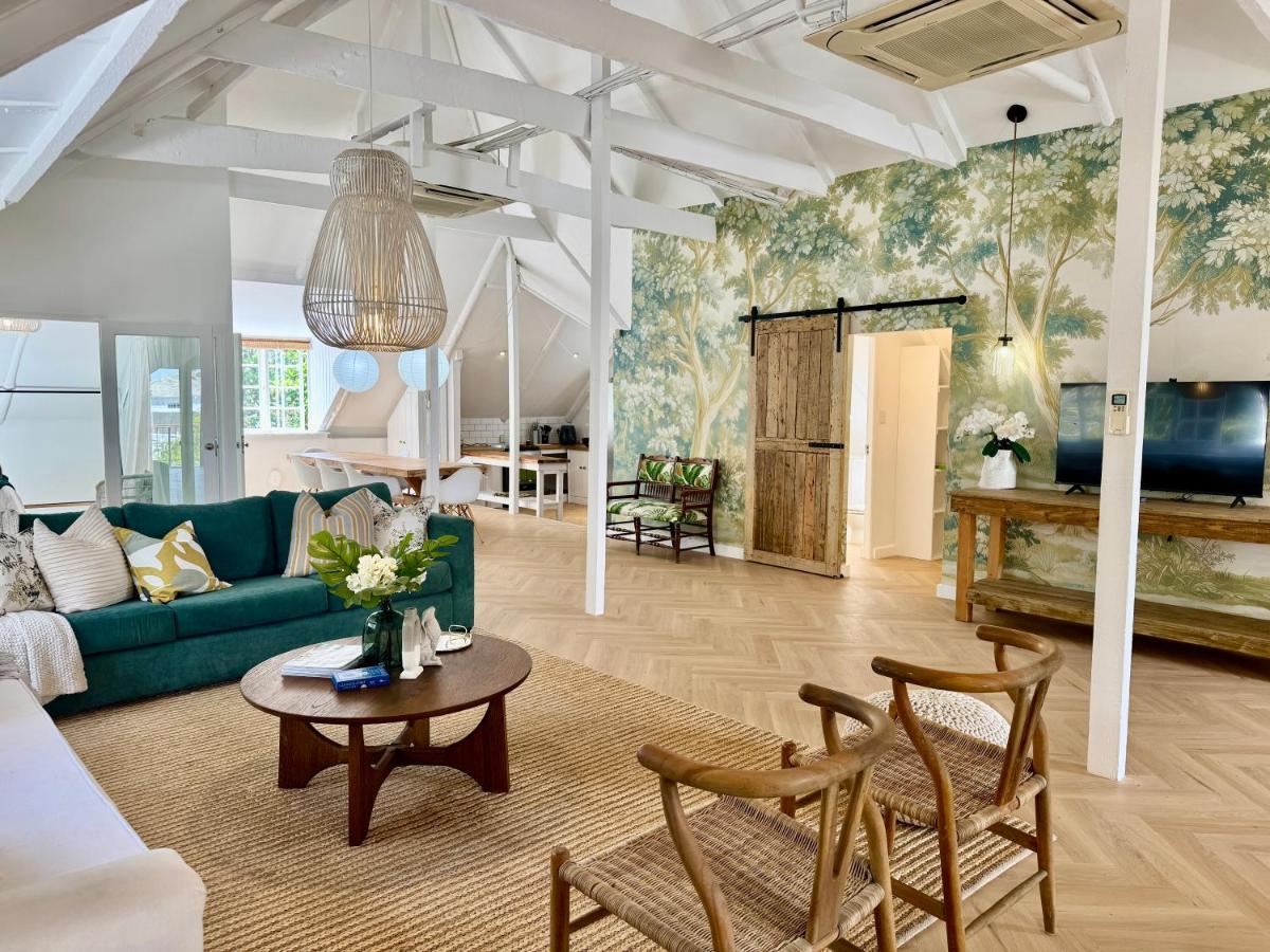 Falcon House Luxury Apartments - 5