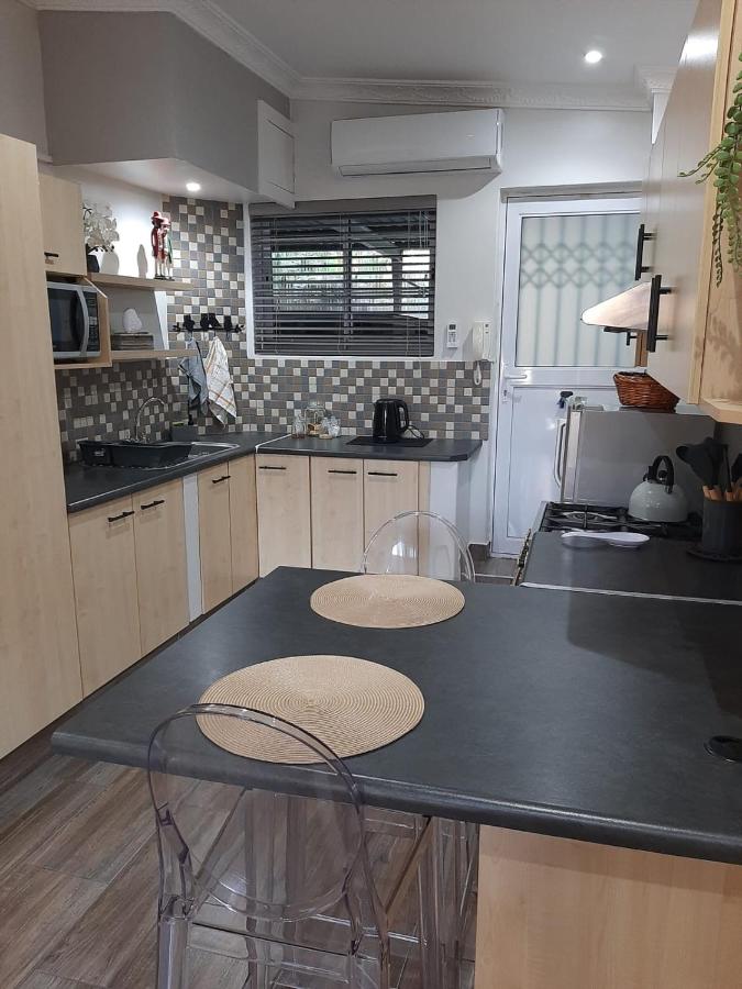 Simply The Choice Manor - 2