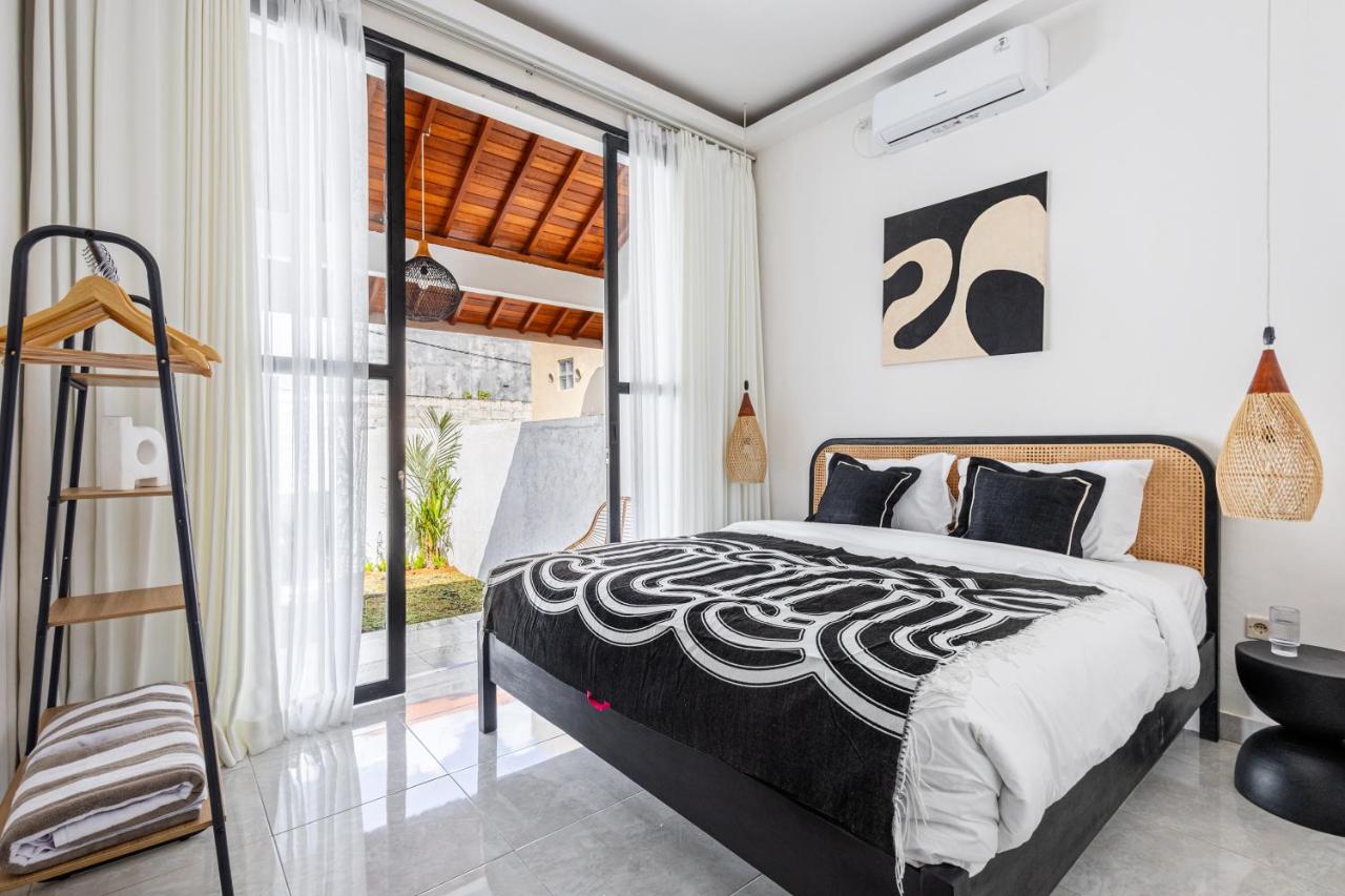 Villa Rose 2 Bedroom Ubud - 2