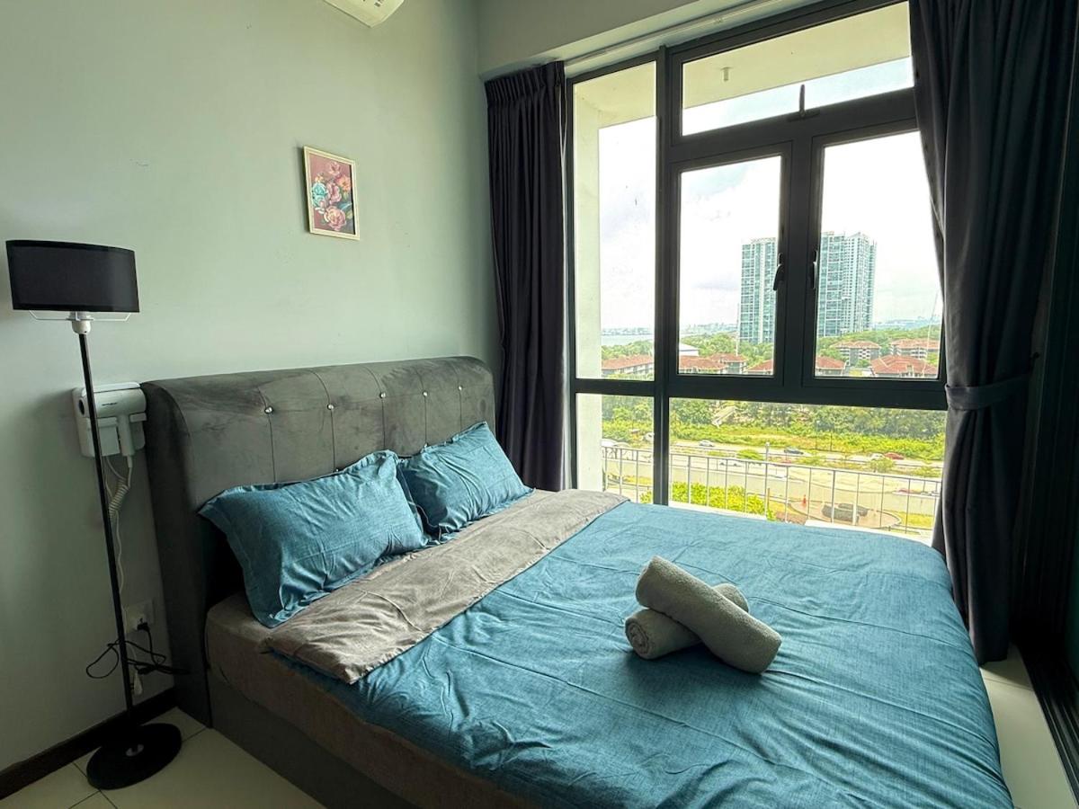 Crescent bay suites B Couple Suites By STAY - 2