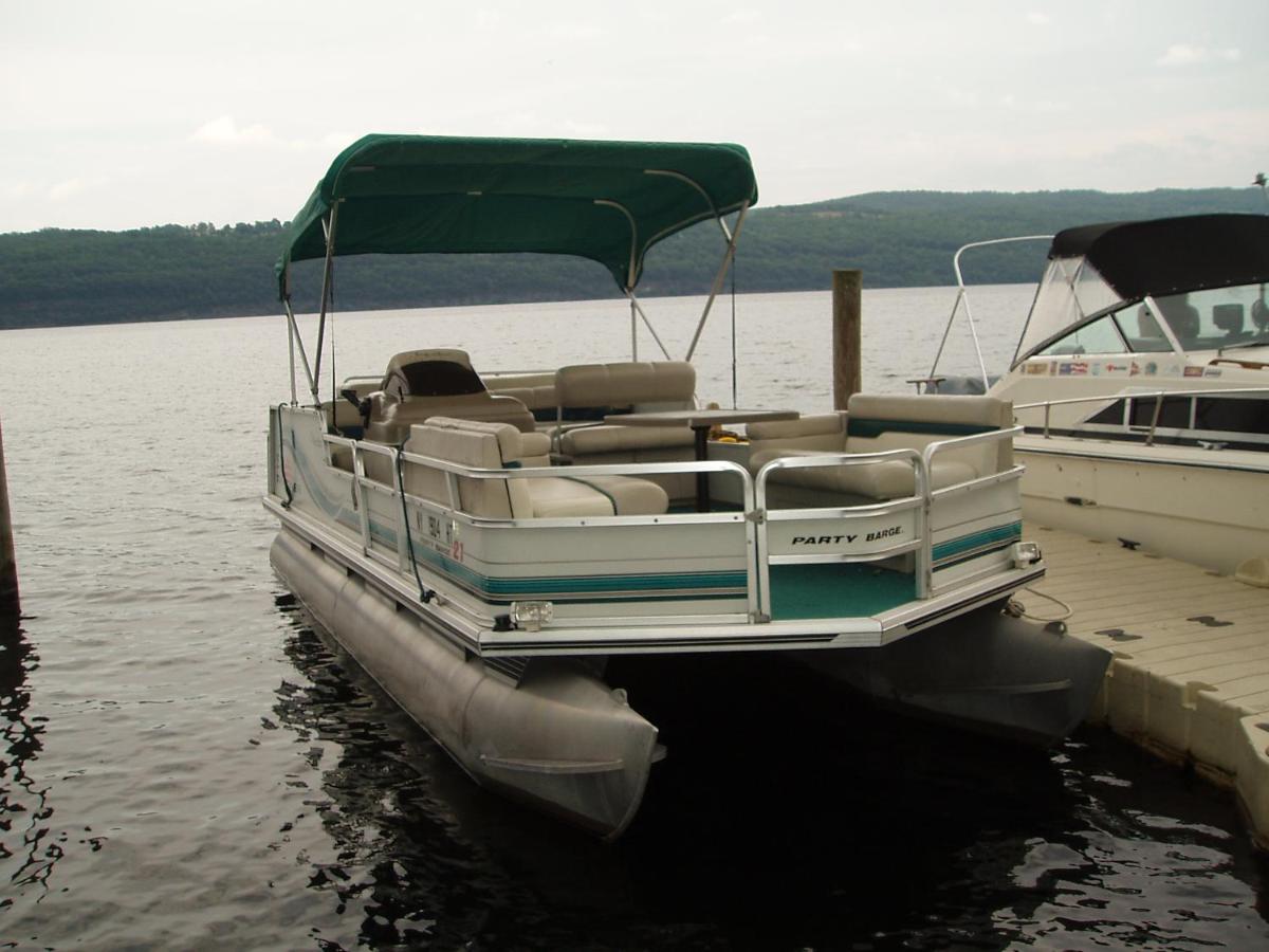 Anchor Inn & Marina — photo 14