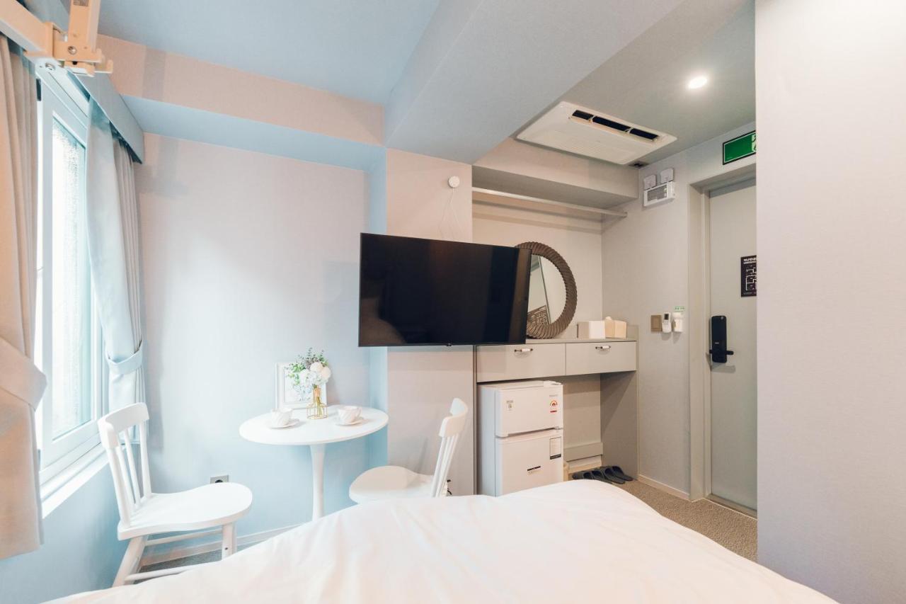 Monthliv Jongno Jonggak Stay - 3