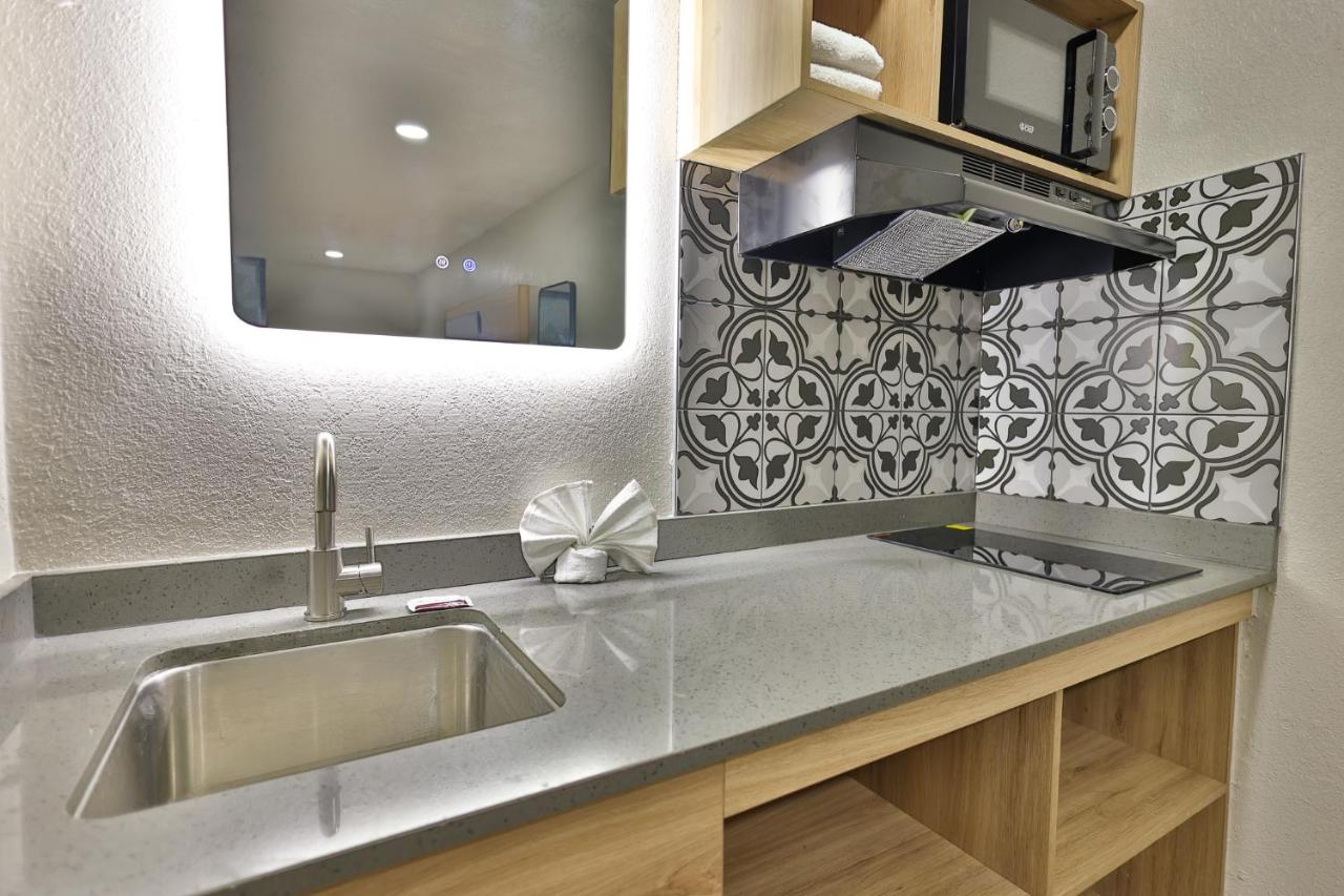 West Texas Inn & Suites with Kitchenette — photo 3