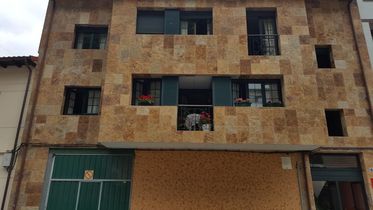 Apartamentos Andrea, Belmonte de Miranda – Precios ...