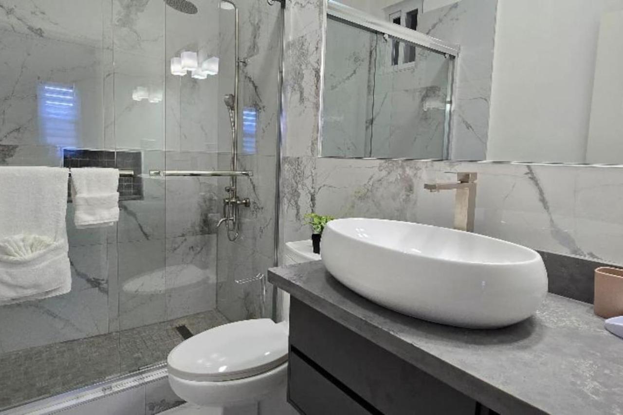 Choose To Be Happy at SkyView Apt #3 1-BR w Pool - 2