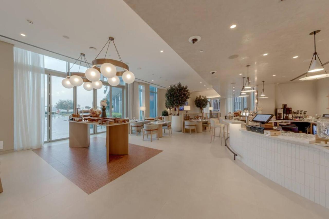 New 2BR Luxe Vida Dubai Mall Direct Access - 4