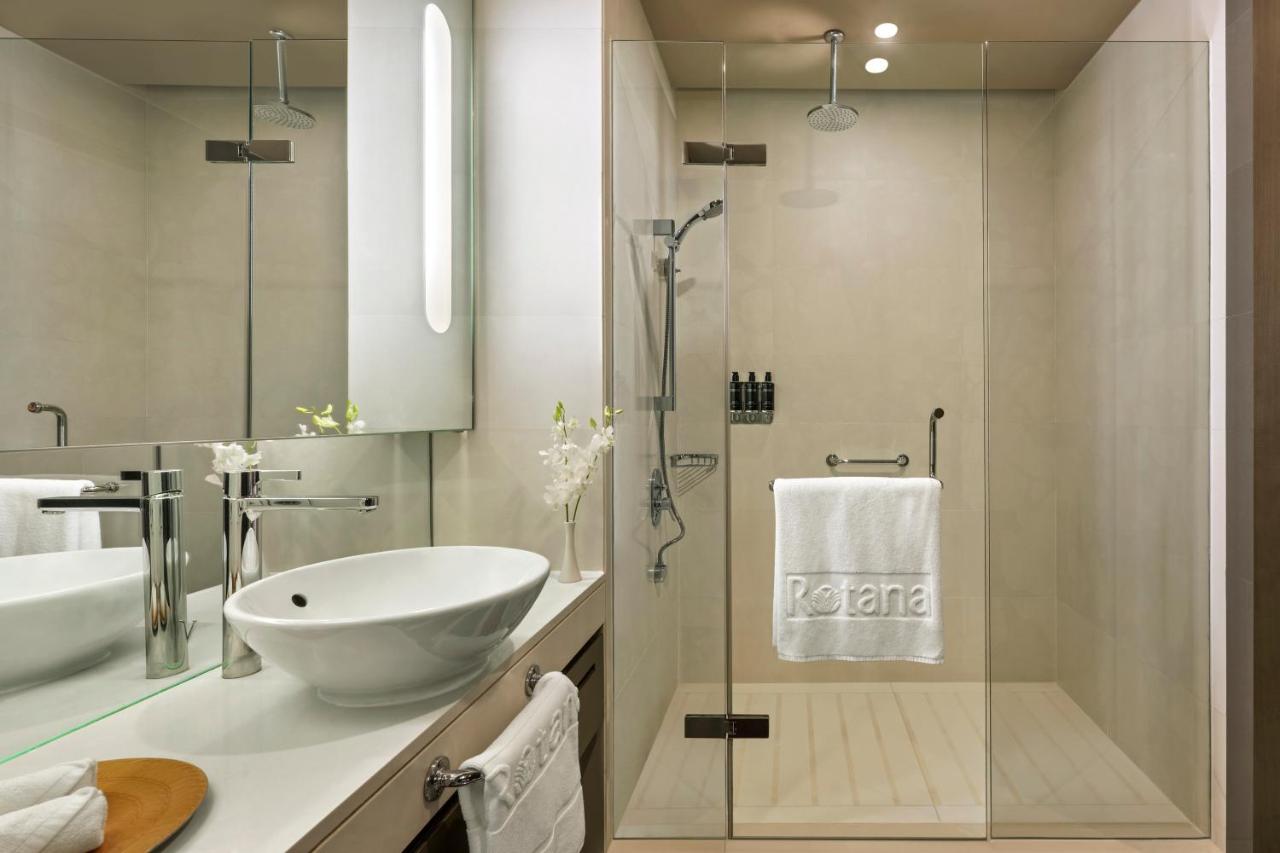 Park Rotana Abu Dhabi - 2