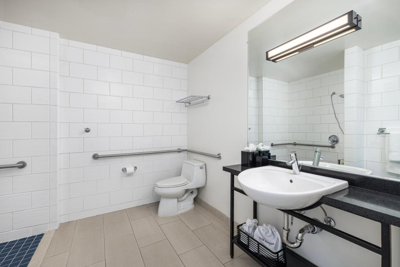 Hotel Erwin Venice Beach — photo 19