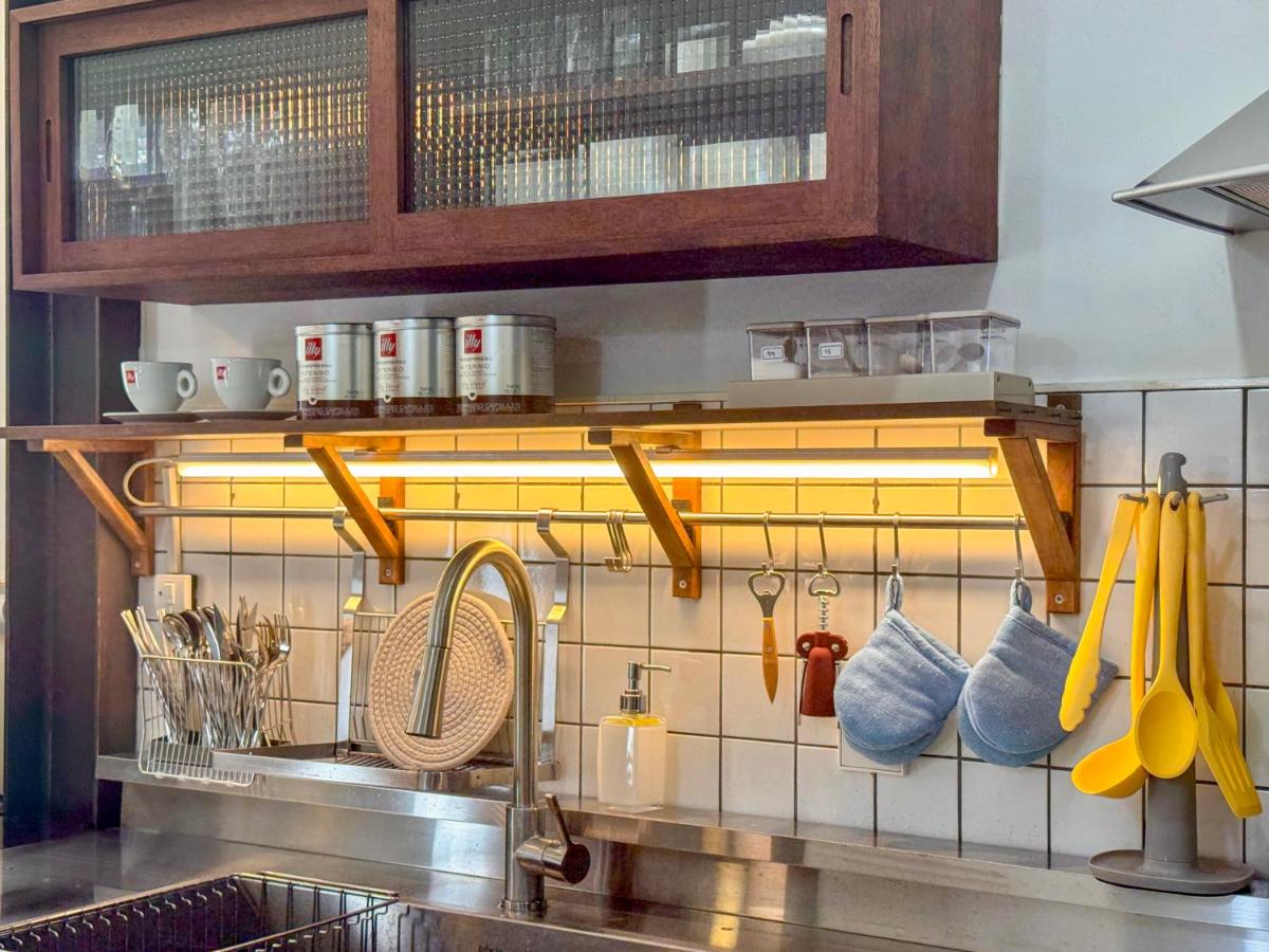 Sobre Hongdae New Open Sale - 2