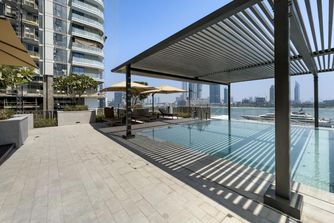 Prime 1 Bedroom with Private Beach in Beachfront - 4