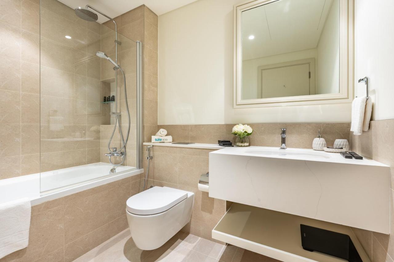 Prime 1 Bedroom with Private Beach in Beachfront - 3