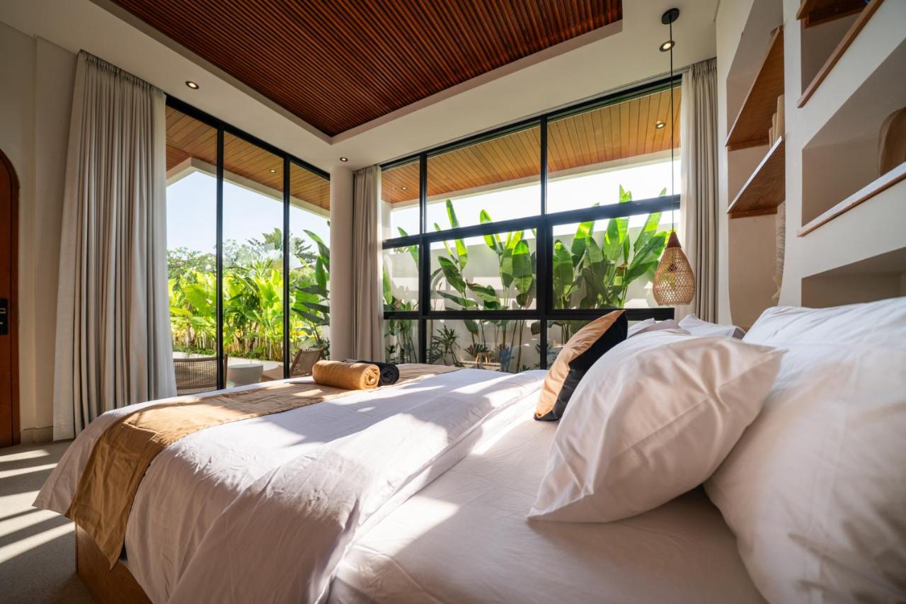 New Luxury 3BR Villa walk to Atlas, Finns & Berawa beach - 2