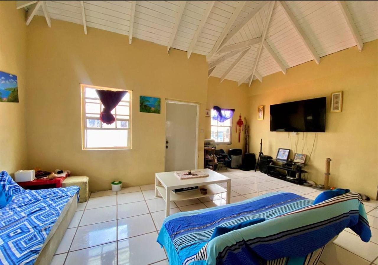 Spacious 2-Bedroom, 2-Bath Apartment 5 Mins to Sandy Beach & Airport - 2