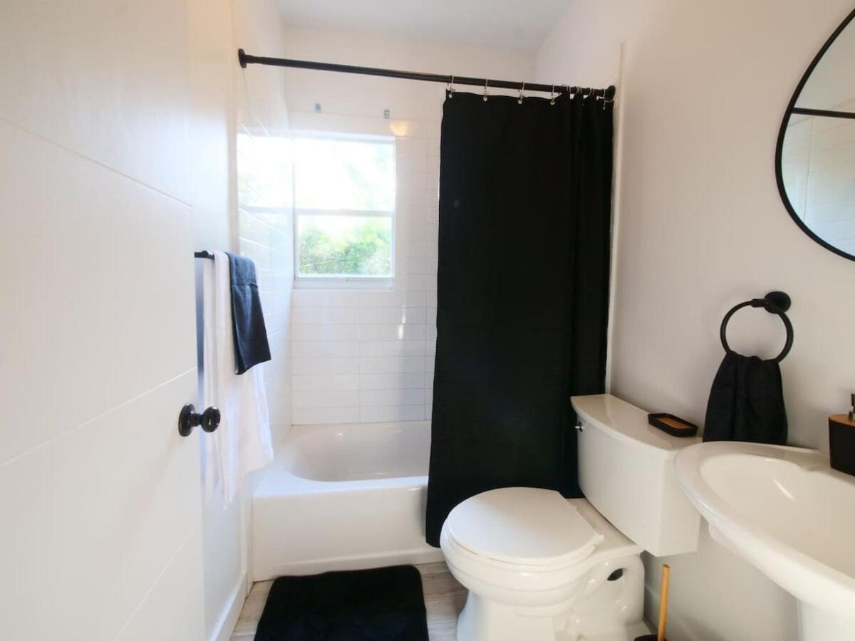 Wynwood Escape-Stylish in the Heart of Miami 1BR - 3