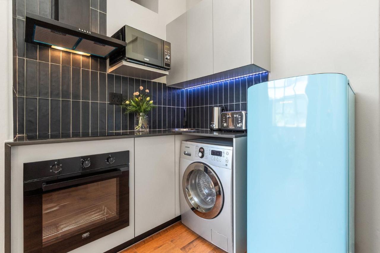 Gardens Loft Studio - 2