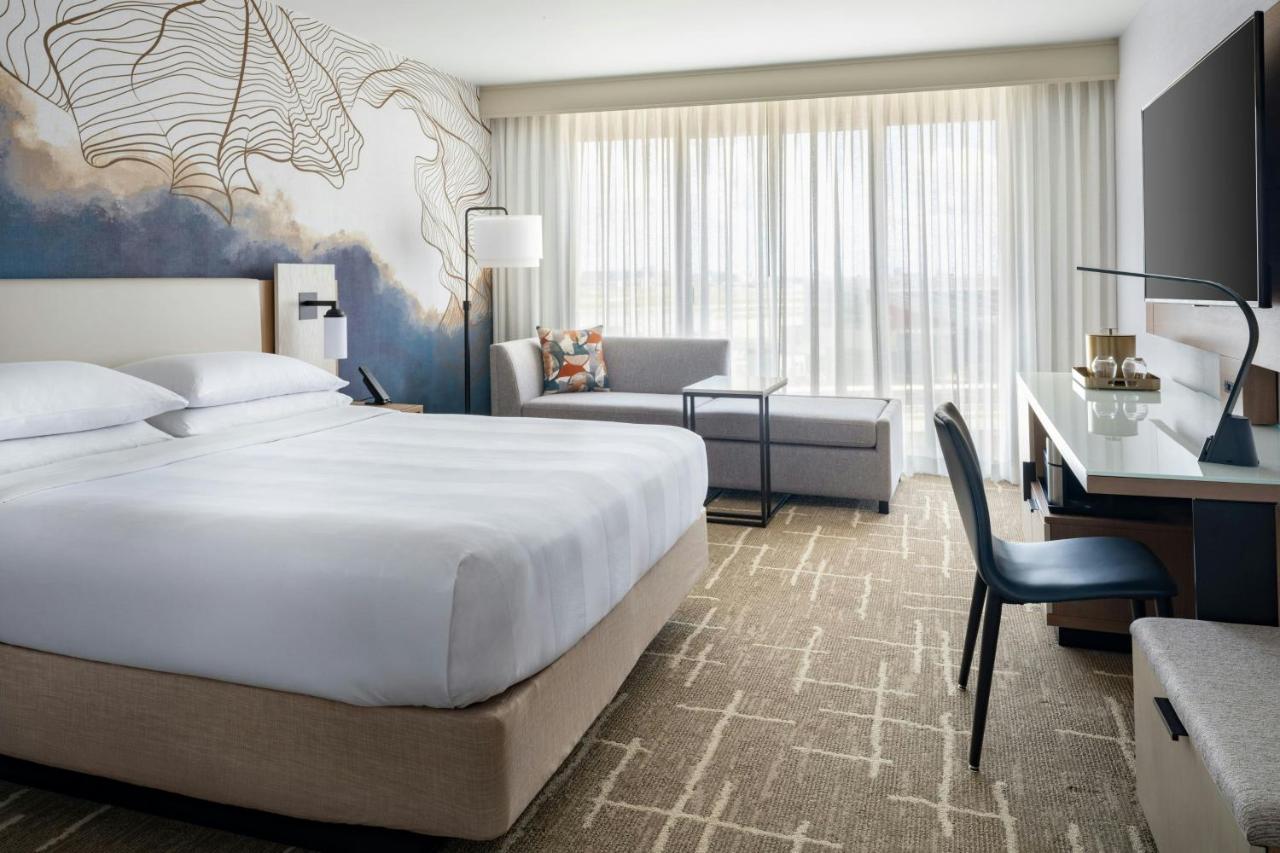 Image: Tampa Airport Marriott