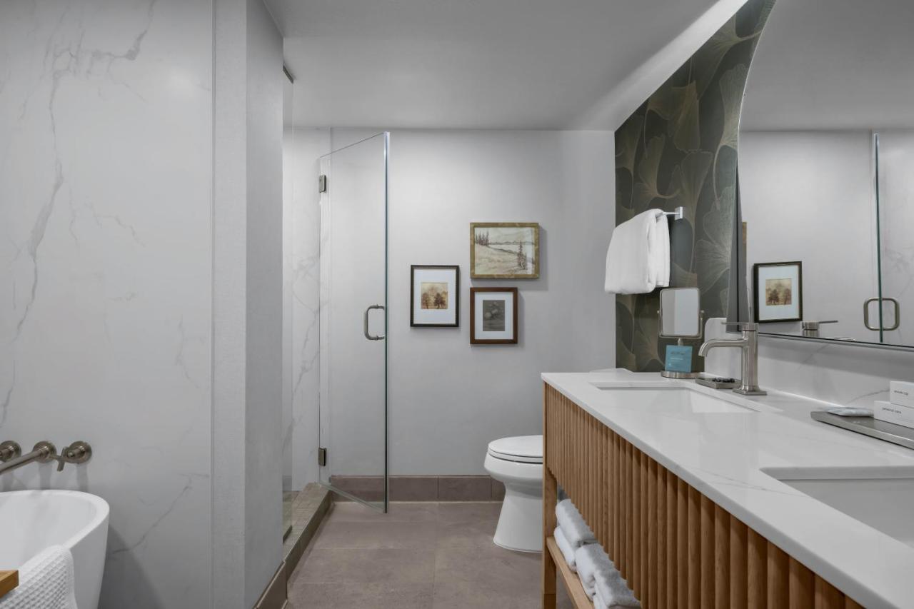 The Grove Hotel — photo 18