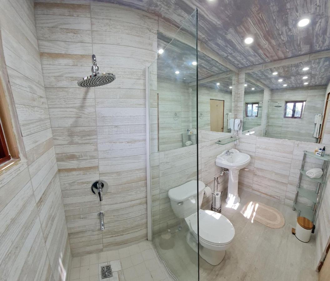 Negril Huts - West End Cliffside Cottages with Sea Access - 3