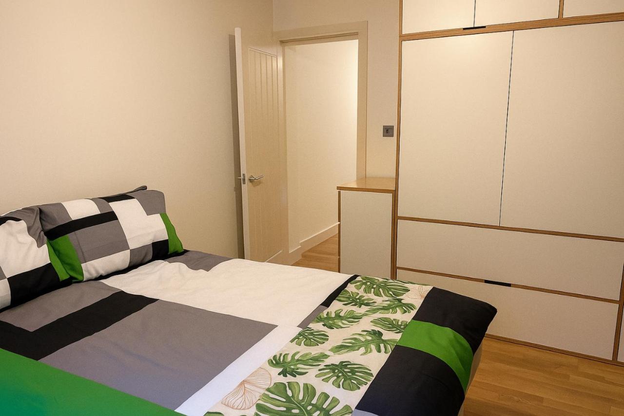 The Quiet City Escape 2 bedroom, 1 Bathroom - 5