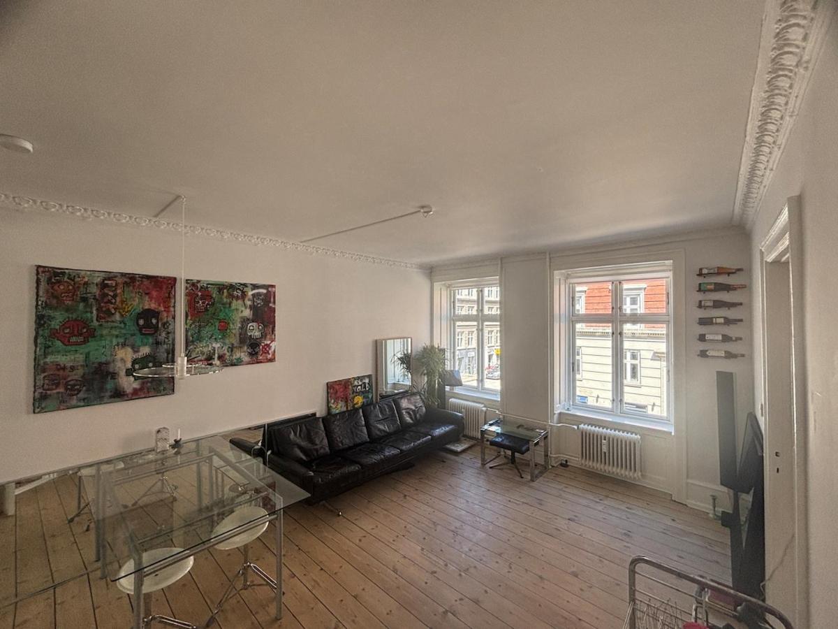 3-Room Luxury Nørrebro Artist Apartment