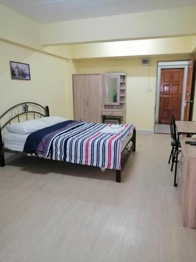 KT MANSION Victory Monument